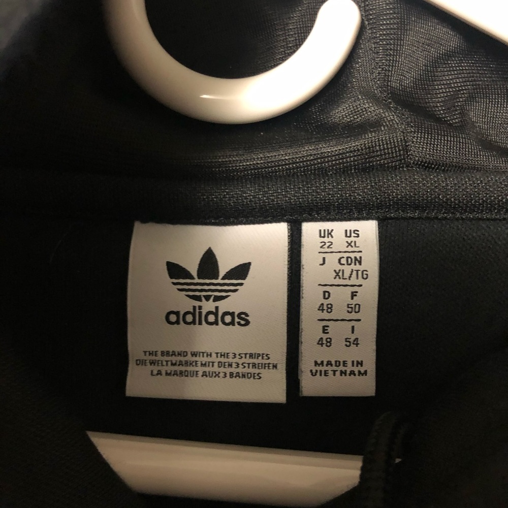 Adidas jacket - Picture 2 of 2